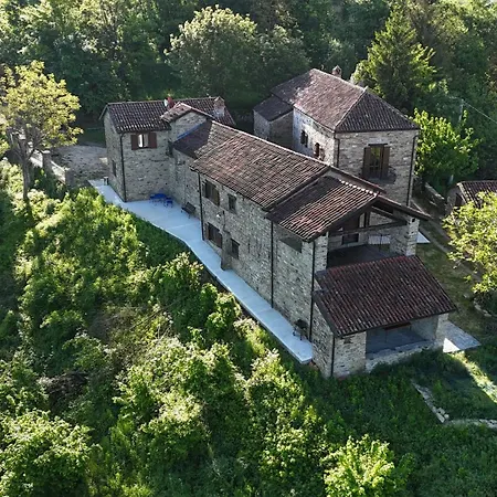 Apartment San Giorgio Scarampi Olmo Gentile